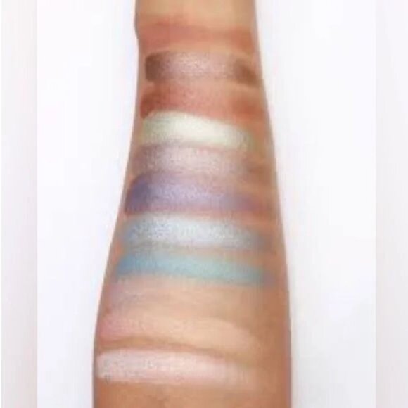 RARE NIB LIMITED EDITION TARTE MAKE BELIEVE IN YOURSELF MAKEUP COLLECTION - Picture 5 of 16